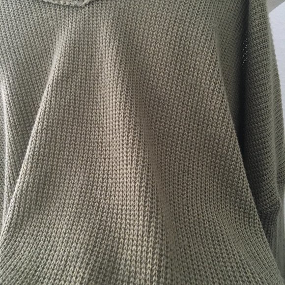 Anthropologie: Deletta Cold Shoulder Sweater - Picture 5 of 6